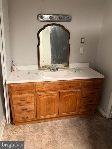 413 S CLAYMONT ST, Wilmington, DE 19801