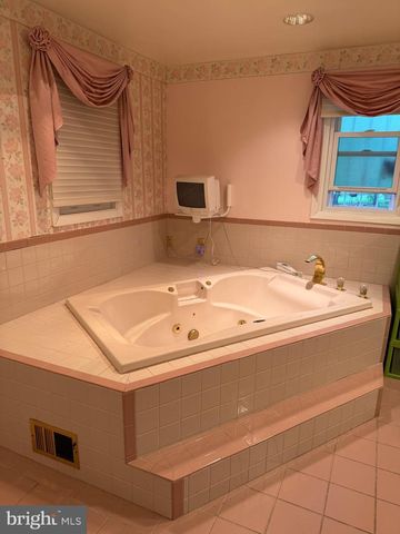 11606 ZAREH DR, Clinton, MD 20735