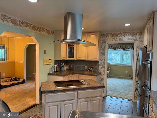 11606 ZAREH DR, Clinton, MD 20735