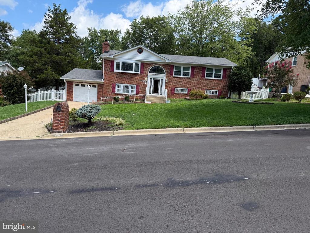 11606 ZAREH DR, Clinton, MD 20735