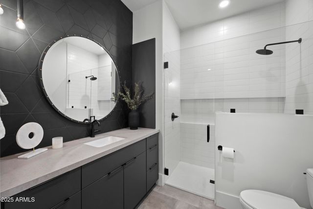 8520 E CACTUS WREN Road, Scottsdale, AZ 85250