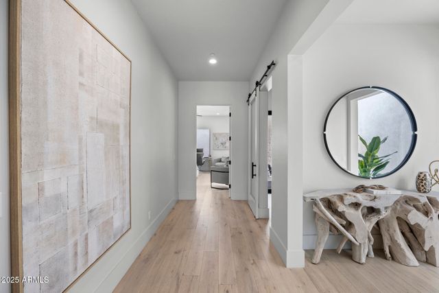 8520 E CACTUS WREN Road, Scottsdale, AZ 85250