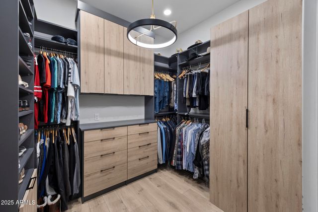 8520 E CACTUS WREN Road, Scottsdale, AZ 85250