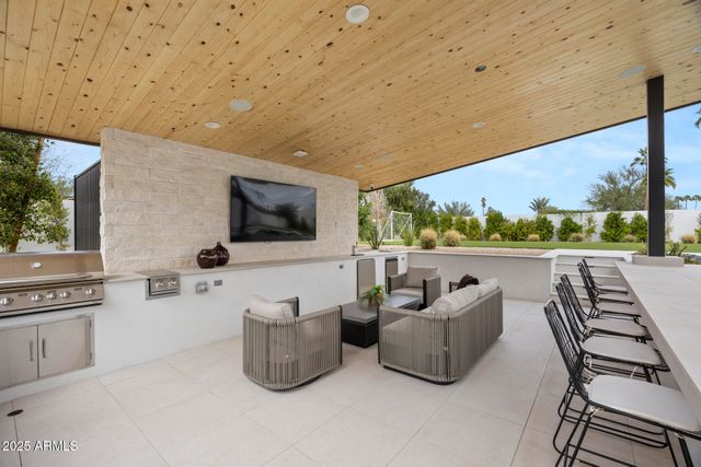 8520 E CACTUS WREN Road, Scottsdale, AZ 85250