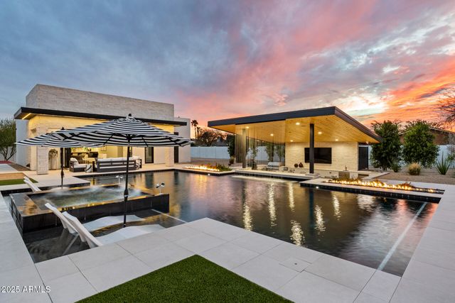 8520 E CACTUS WREN Road, Scottsdale, AZ 85250