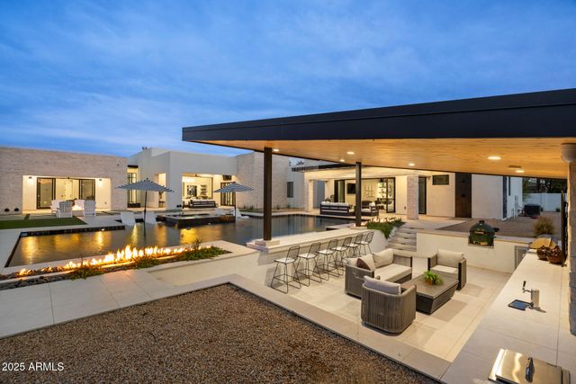 8520 E CACTUS WREN Road, Scottsdale, AZ 85250