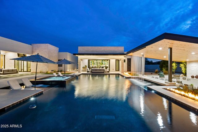 8520 E CACTUS WREN Road, Scottsdale, AZ 85250