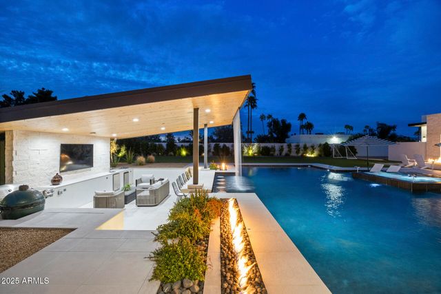 8520 E CACTUS WREN Road, Scottsdale, AZ 85250