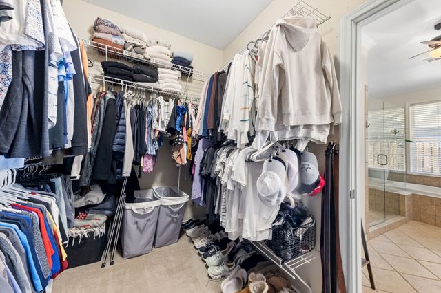 4927 W Hanover Avenue, Dallas, TX 75209