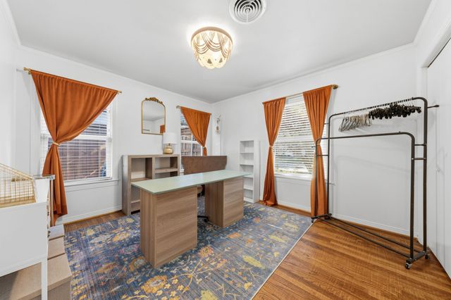 4927 W Hanover Avenue, Dallas, TX 75209