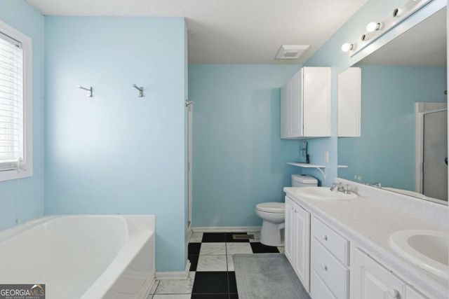 216 Stallion Run, Dallas, GA 30132