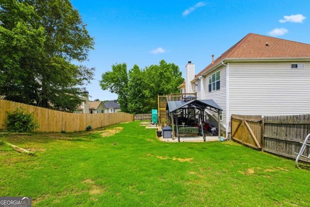 216 Stallion Run, Dallas, GA 30132
