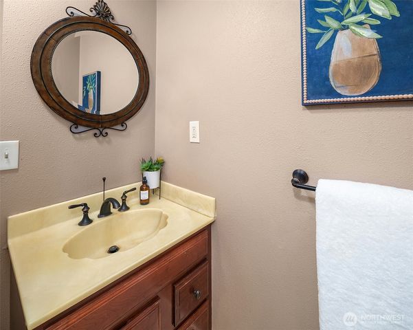 14602 SE 165th Place, Renton, WA 98058