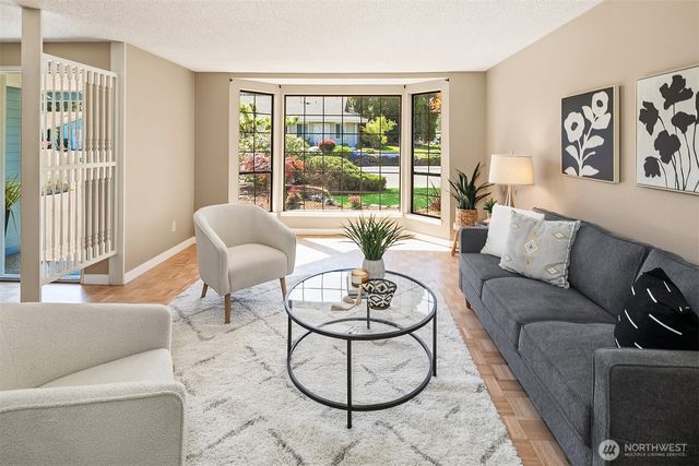 14602 SE 165th Place, Renton, WA 98058