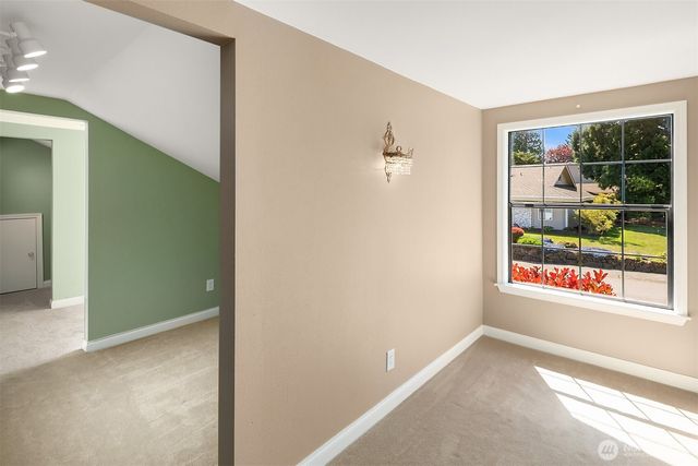 14602 SE 165th Place, Renton, WA 98058