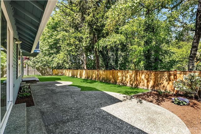 14602 SE 165th Place, Renton, WA 98058