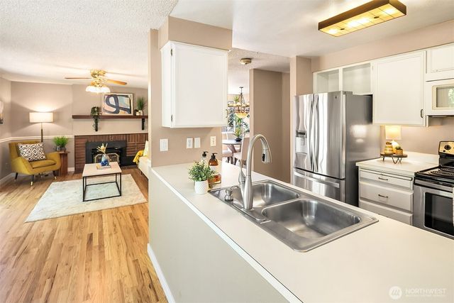 14602 SE 165th Place, Renton, WA 98058