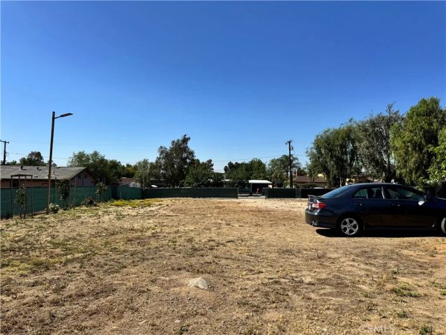 21668 Nance, Perris, CA 92570