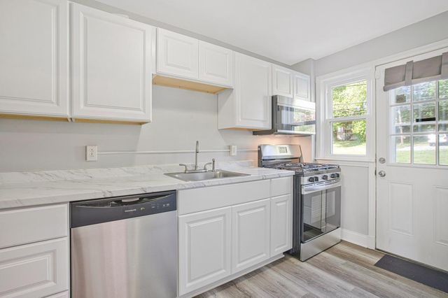578 LUCIA AVE, Baltimore, MD 21229