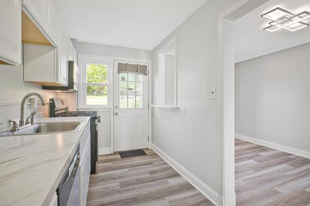 578 LUCIA AVE, Baltimore, MD 21229