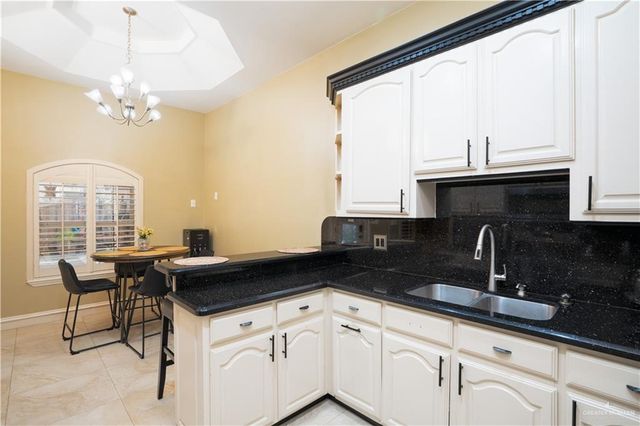 207 Dove Street, San Juan, TX 78589