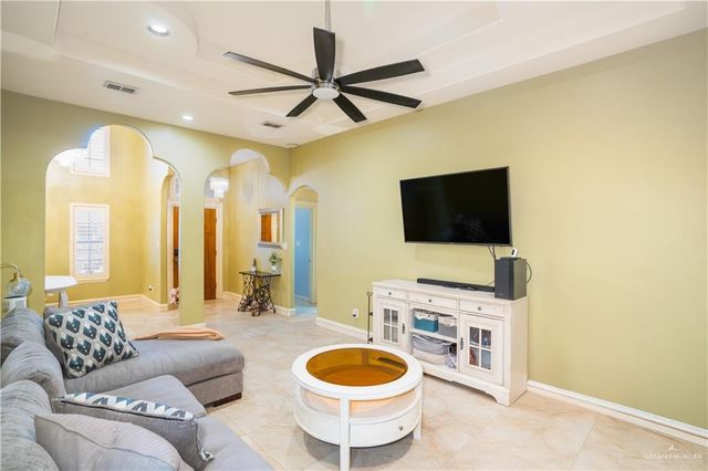 207 Dove Street, San Juan, TX 78589