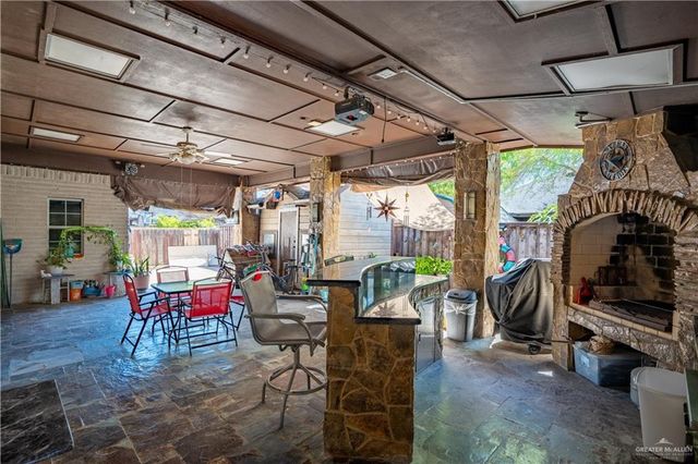 207 Dove Street, San Juan, TX 78589