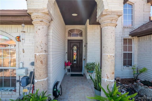 207 Dove Street, San Juan, TX 78589