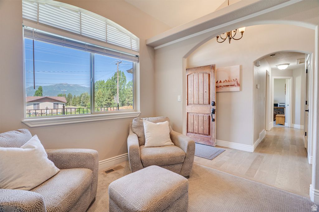 Image 14 of property listing at 3035 S BIG HOLLOW RD, Heber City, UT 84032
