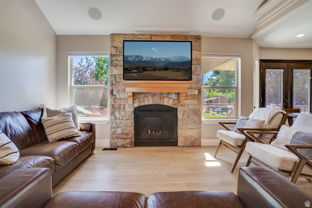 Image 6 of property listing at 3035 S BIG HOLLOW RD, Heber City, UT 84032