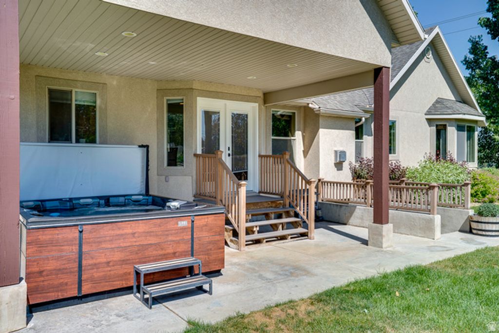 Image 52 of property listing at 3035 S BIG HOLLOW RD, Heber City, UT 84032