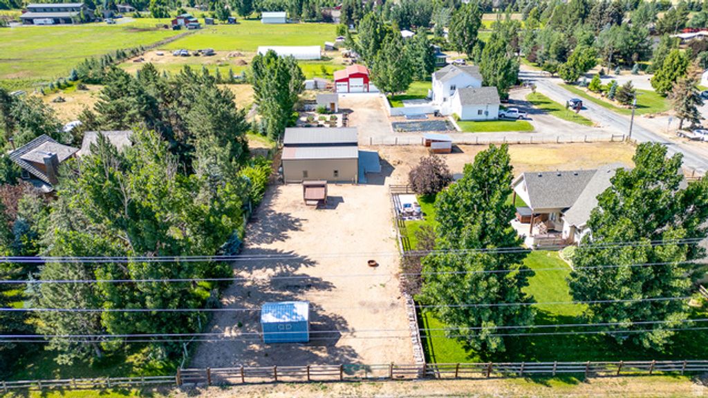 Image 68 of property listing at 3035 S BIG HOLLOW RD, Heber City, UT 84032