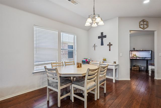 8901 Sierra Trail, Cross Roads, TX 76227