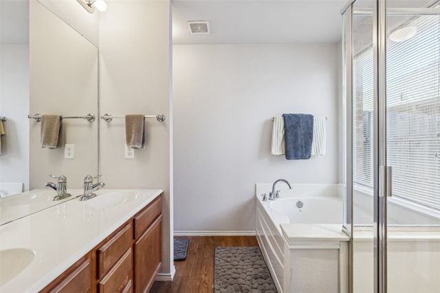 8901 Sierra Trail, Cross Roads, TX 76227