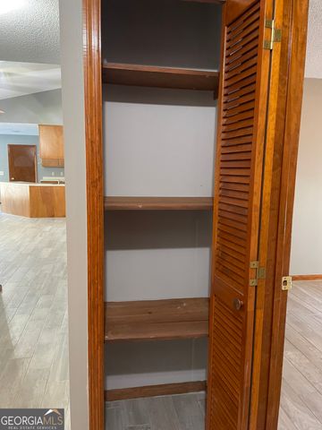 211 N Woodvalley Drive, Kingsland, GA 31548