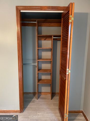 211 N Woodvalley Drive, Kingsland, GA 31548