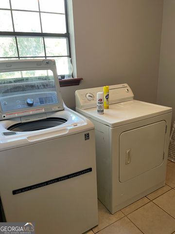 211 N Woodvalley Drive, Kingsland, GA 31548