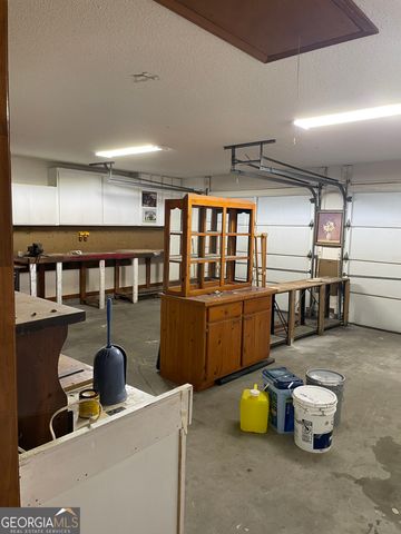 211 N Woodvalley Drive, Kingsland, GA 31548