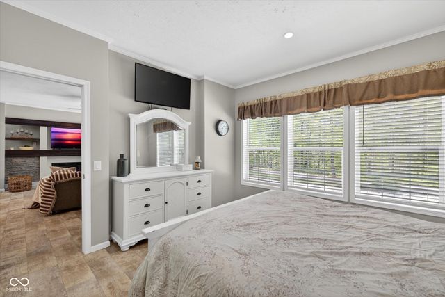 9451 S Chapel Hill Road, Heltonville, IN 47436