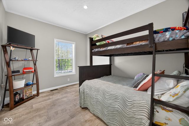 9451 S Chapel Hill Road, Heltonville, IN 47436