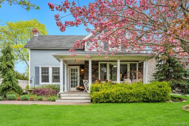 7 Atlantic Avenue, East Moriches, NY 11940