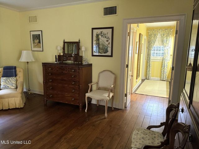 200 Devereaux Drive, Natchez, MS 39120
