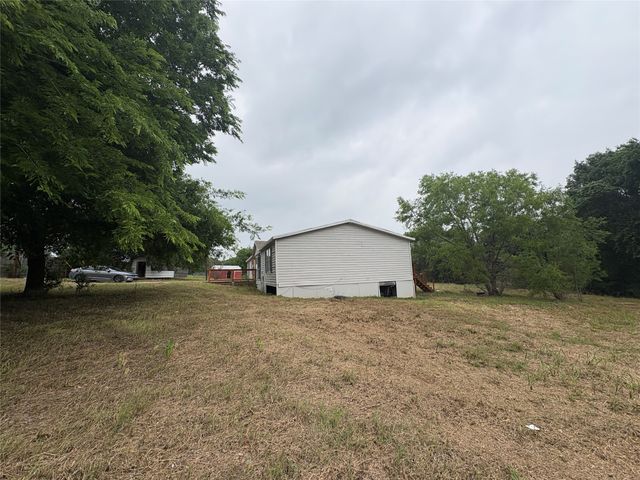 134 Canyon Valley Lane, Weatherford, TX 76085