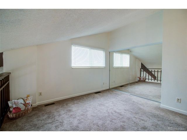 6660 E Mississippi Ave 9, Denver, CO 80224