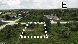 752 Gallo AVE S, Lehigh Acres, FL 33974