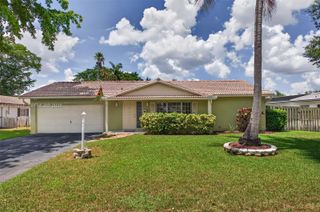 10320 NW 42nd Drive, Coral Springs, FL 33065