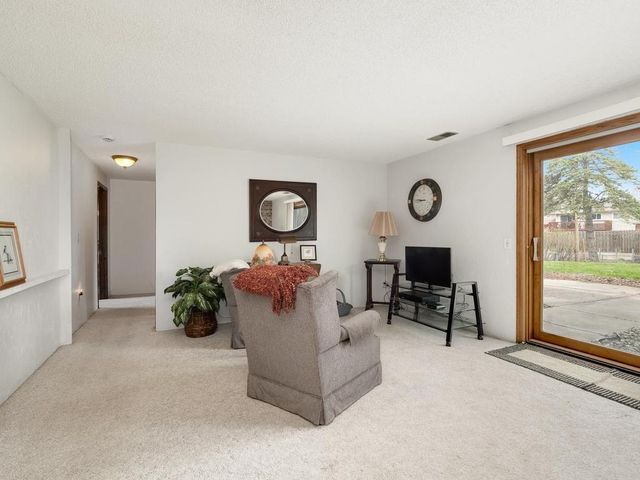 1773 Serpentine Drive, Eagan, MN 55122