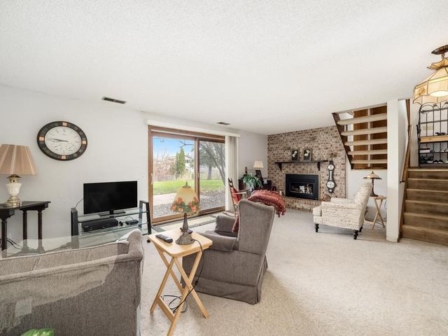 1773 Serpentine Drive, Eagan, MN 55122