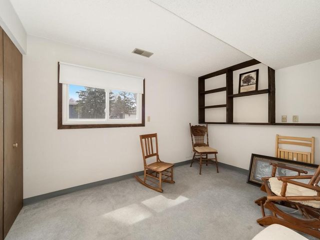 1773 Serpentine Drive, Eagan, MN 55122