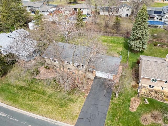 1773 Serpentine Drive, Eagan, MN 55122